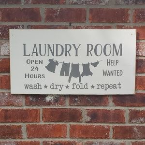 Farmhouse Laundry Sign